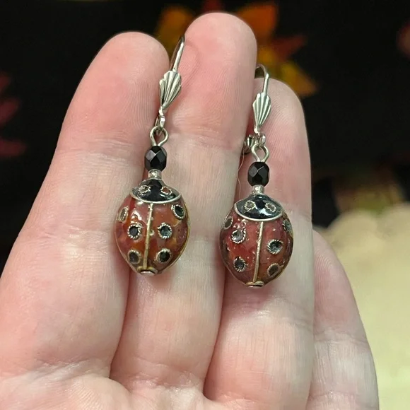 VTG Boho Whimsigoth Ladybug Red and Black Enamel Silver Tone Metal Earrings - Picture 2 of 3